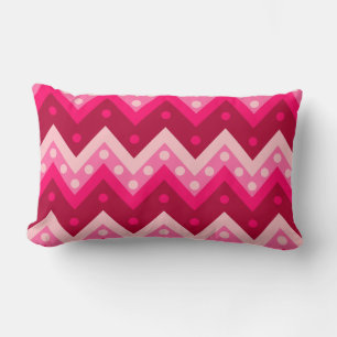 Chevron- en stippenpatroon - bordeauxrood en roze kussen