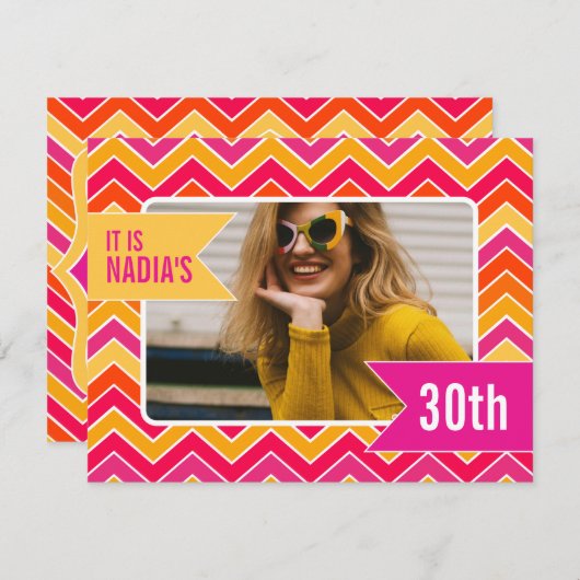 Chevron felle foto uitnodiging op 30ste verjaardag (Voorkant / Achterkant)