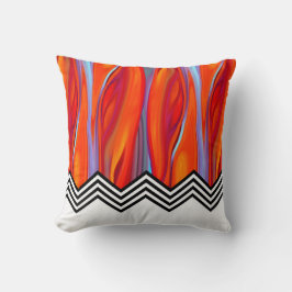 Chevron Flame | rood oranje blauw lila zwart wit Kussen