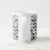 Chevron Koe Black en White Grote Koffiekop (Achterkant)