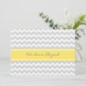 Chevron Lemon Gray Elopement-aankondigingskaarten Aankondiging (Staand voorkant)