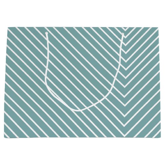 Chevron lichtblauw en wit groot cadeauzakje (Voorkant)