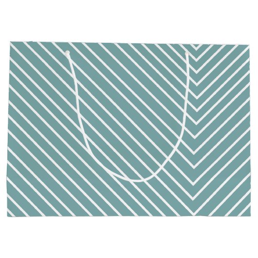 Chevron lichtblauw en wit groot cadeauzakje (Achterkant)