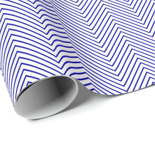 Chevron Line Royal Blue op White Cadeaupapier (Rol Hoek)