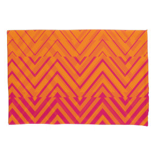 Chevron Ombre Stencil oranje warm roze Kussensloop