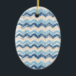 Chevron-patroon van de Stille Oceaan Keramisch Ornament<br><div class="desc">We vieren de Stille Oceaan in dit leuke krabbel chevron zigzag patroon - met behulp van kleuren van het strand. Zand, oceaanblauw en middernachtblauw - Monogram of niet, uw keuze - We hebben alle afbeeldingen die in dit ontwerp worden gebruikt aanpasbaar gelaten - U kunt er naar hartenlust mee spelen...</div>