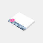 Chevron Pattern met monogram - magenta op de marin Post-it® Notes (Schuin)