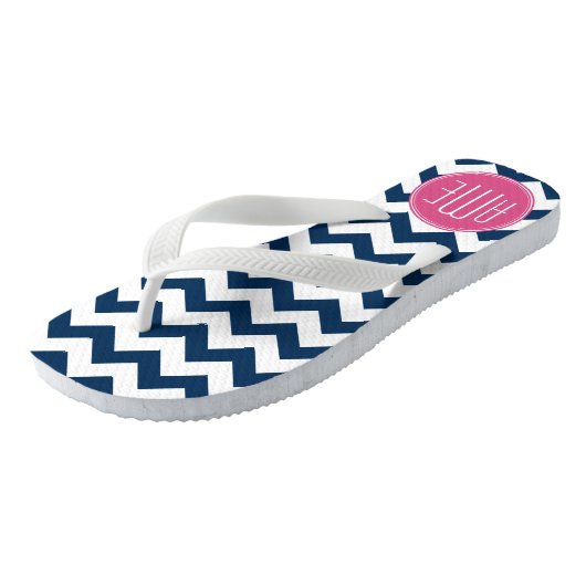 Chevron Pattern met monogram - magenta op de marin Teenslippers (Schuin)