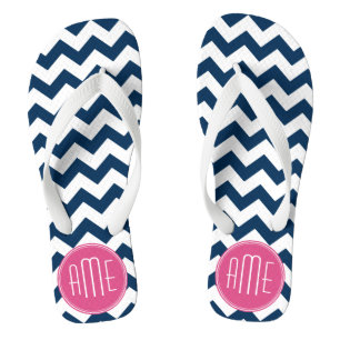 Chevron Pattern met monogram - magenta op de marin Teenslippers