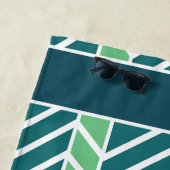 Chevron Pattern Teal Strandlaken (In situ)