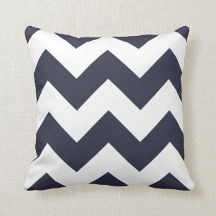 Chevron Pillow met Navy Blue Zigzag Kussen