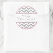Chevron Print & Roze Contrast Baby shower Ronde Sticker (Tas)