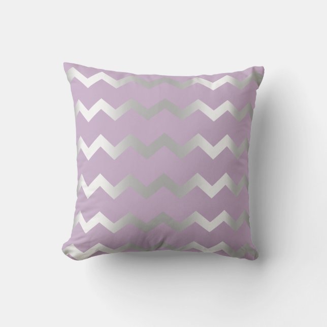 Chevron Silver Gray Stripes Lines Lavender Kussen (Voorkant)