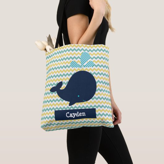 Chevron Stripe met Whale Personalized canvas tas (Dichtbij)