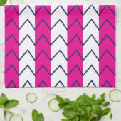 Chevron Stripe Roze en White Geometric Pattern Theedoek (Gevouwen)