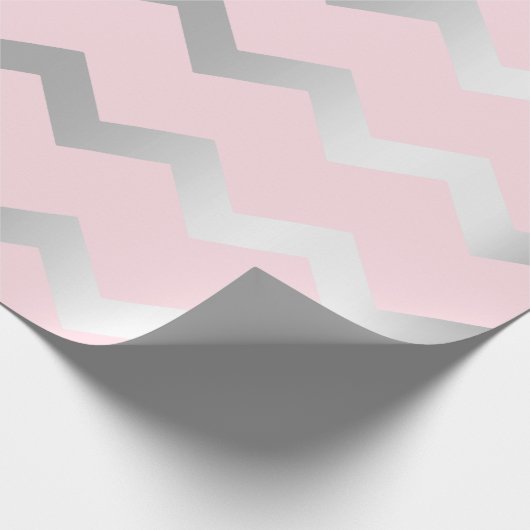 Chevron Stripes Lines Pink Gray Silver Cadeaupapier (Hoek)