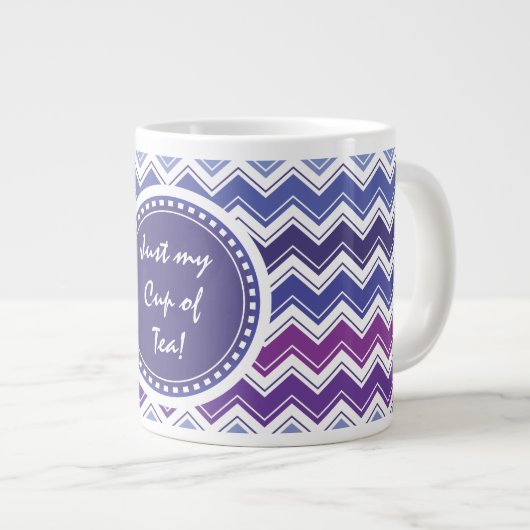 Chevron Tribal ZigZag Pattern in Blue and Paars Grote Koffiekop (Voorkant rechts)