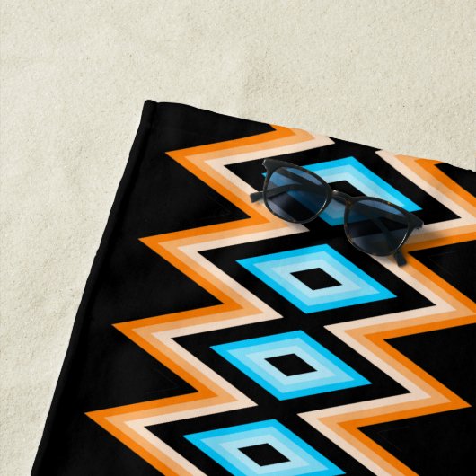 Chevron Tropical Custom name Modern Pattern Beach Strandlaken (In situ)