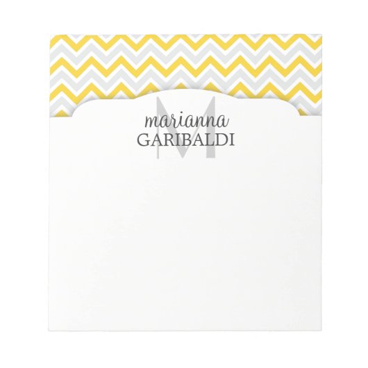 Chevron Yellow en modern, gepersonaliseerd Notitieblok (Voorkant)