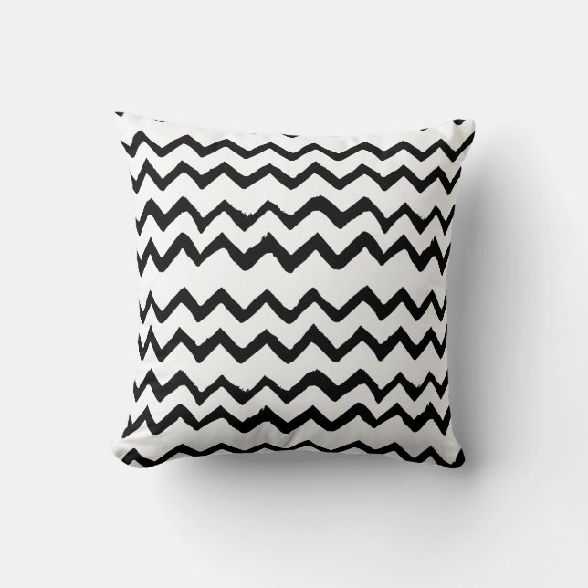Chevron/Zig Zag Lines Black en White Kussen (Voorkant)