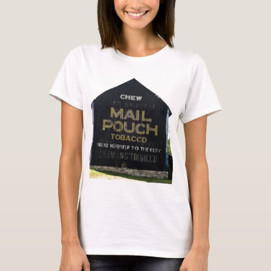 Chew Mail Pouch Tobacco Barn Originele Foto T-shirt (Voorkant)