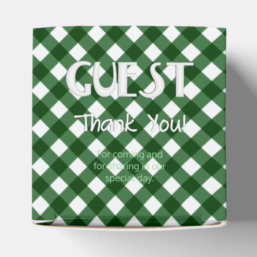 Chex 16-CHRISTMAS GREEN-FAVOR BOX, sq hartdoos Bedankdoosjes (Bovenkant)