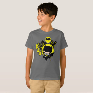 Chibi Batman Scaling the City T-shirt