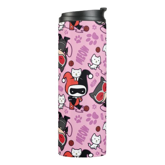 Chibi Catwoman, Harley Quinn, en Kittens Pattern Thermosbeker (Gedraaid links)