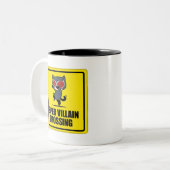 Chibi Catwoman Super Villain Crossing Sign Tweekleurige Koffiemok (Voorkant links)