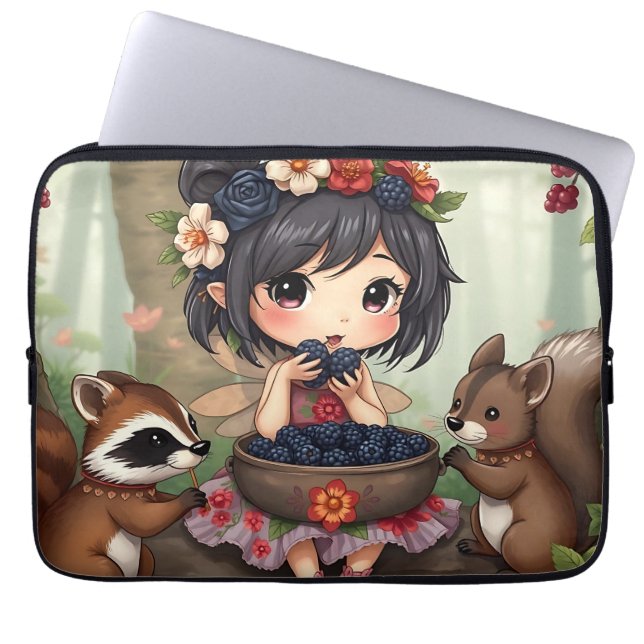 Chibi Fairy Eating Blackberries with Forest Friend Laptop Sleeve (Voorkant)