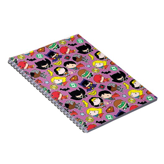 Chibi Justice League Pattern over Paars Notitieboek (Rechterzijde)