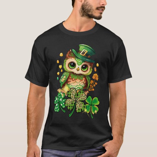 Chibi Owl Adorable St Patrick's Day Bird  Cute C T-shirt (Voorkant)