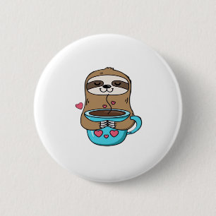 Chibi Sloth Coffee Lover – Schattigee Kawaii Sloth Ronde Button 5,7 Cm