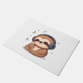 Chibi Sloth with Headphones � Cute Kawaii Relaxing Deurmat (Schuin)