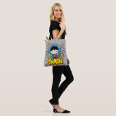 Chibi Superman die door de Brick-muur smashing Tote Bag (Op model)