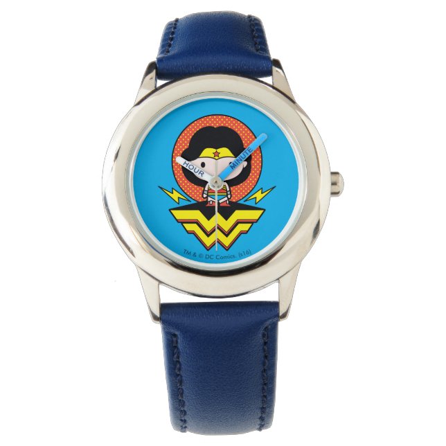 Chibi Wonder Vrouw met pooldots en Logo Horloge (Voorkant)
