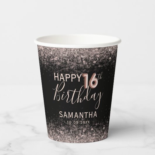 Chic 16e Verjaardag Zwart en Roos Goud Glitter Papieren Bekers (Achterkant)