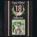 Chic 18th Birthday Foto Fleece<br><div class="desc">Fijne 18de verjaardag Roze Glitter Floral Wreath Fleece Blanket,  niet alleen voor paardenovers. Pas de naam,  de groetberichten en de foto van het verjaardagsmeisje aan.</div>