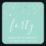 Chic 40th Birthday Mint Green Silver Confetti Vierkante Sticker<br><div class="desc">Help haar haar haar 40e verjaardag in stijl te vieren met dit eenvoudige maar elegante ontwerp, met faux zilveren driehoekige confetti die op het woord "veertig" in wit handschrift op een groene achtergrond van de munt staat. Pas het met de naam van de honoree in witte sans serif doopvont, samen...</div>