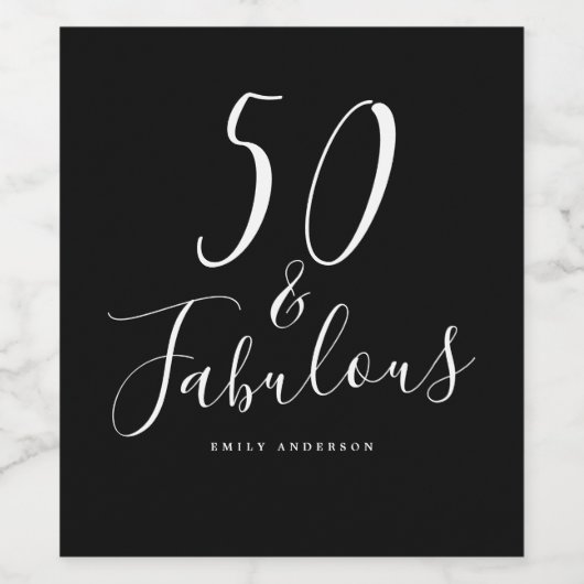 Chic 50 Fabulous Black White Name 50th Birthday Wijn Etiket (Enkel label)