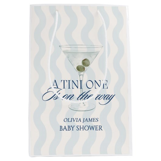 Chic a tini one boy baby shower medium cadeauzakje (Voorkant)