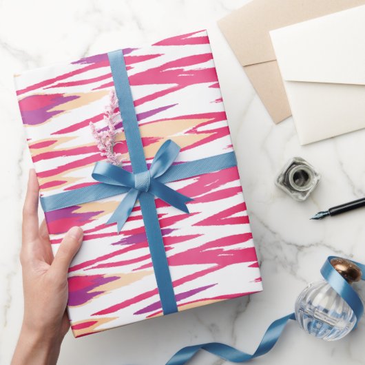 Chic abstract roze waterverf ikatroon cadeaupapier (Geschenken)