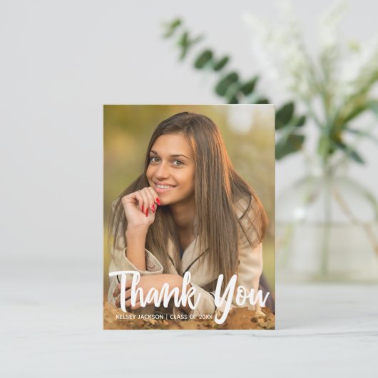 Chic Afstudeerfoto Bedankt Afstuderen Briefkaart (Staand voorkant)