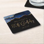 Chic Agate Geode Blue Gold 80th Birthday Party Kartonnen Onderzetters<br><div class="desc">Deze chic, glamoureuze onderzetters op het verjaardagsfeestje hebben een waterverf afbeelding van een georgide in tinten blauw met faux gouden glitter hoogtepunten. De woorden "80th Birthday" staan in faux Gold glitter in een decoratief modern handschrift. Pas hen met de naam van de eer en de datum in gouden gekleurde teksten...</div>