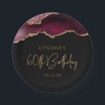 Chic Agate Geode Burgundy Gold 60th Birthday Party Papieren Bordje<br><div class="desc">Deze chic, glamoureus borden van het 60ste verjaardagsfeestje hebben een waterverf afbeelding van een geo van een geit in tinten van geweerrood met faux goudglitter hoogtepunten. De woorden "60th Birthday" staan in faux Gold glitter in een decoratief modern handschrift. Pas het met de naam van de eer en de datum...</div>