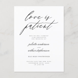 Chic B&W Love Is Patient Uitstel van de bruiloft Uitnodiging Briefkaart