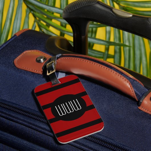 CHIC BAGAGELABEL_16 RED/BLACK STRIPES BAGAGELABEL (Voorkant Insitu 1)