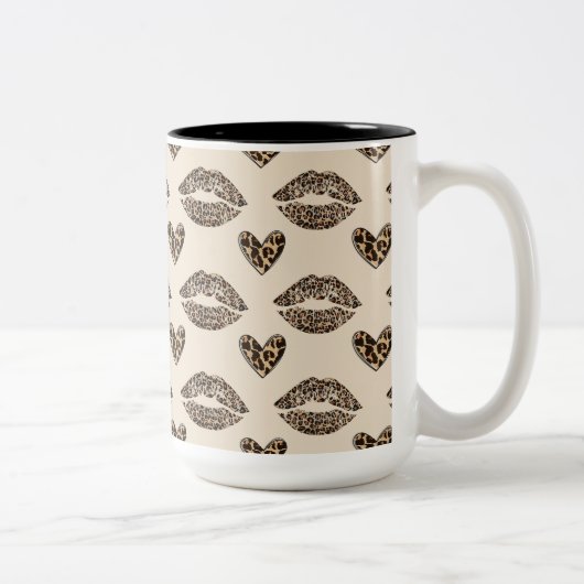 Chic Beige & Black cheetah print Tweekleurige Koffiemok (Rechts)