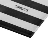 Chic black and white stripes custom name monogram snijplank (Hoek)