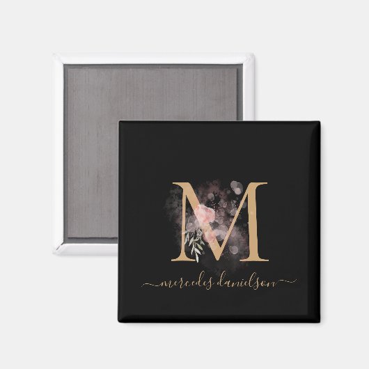Chic Black en Gold Script Floral Monogram Magneet (Voorkant / Achterkant)